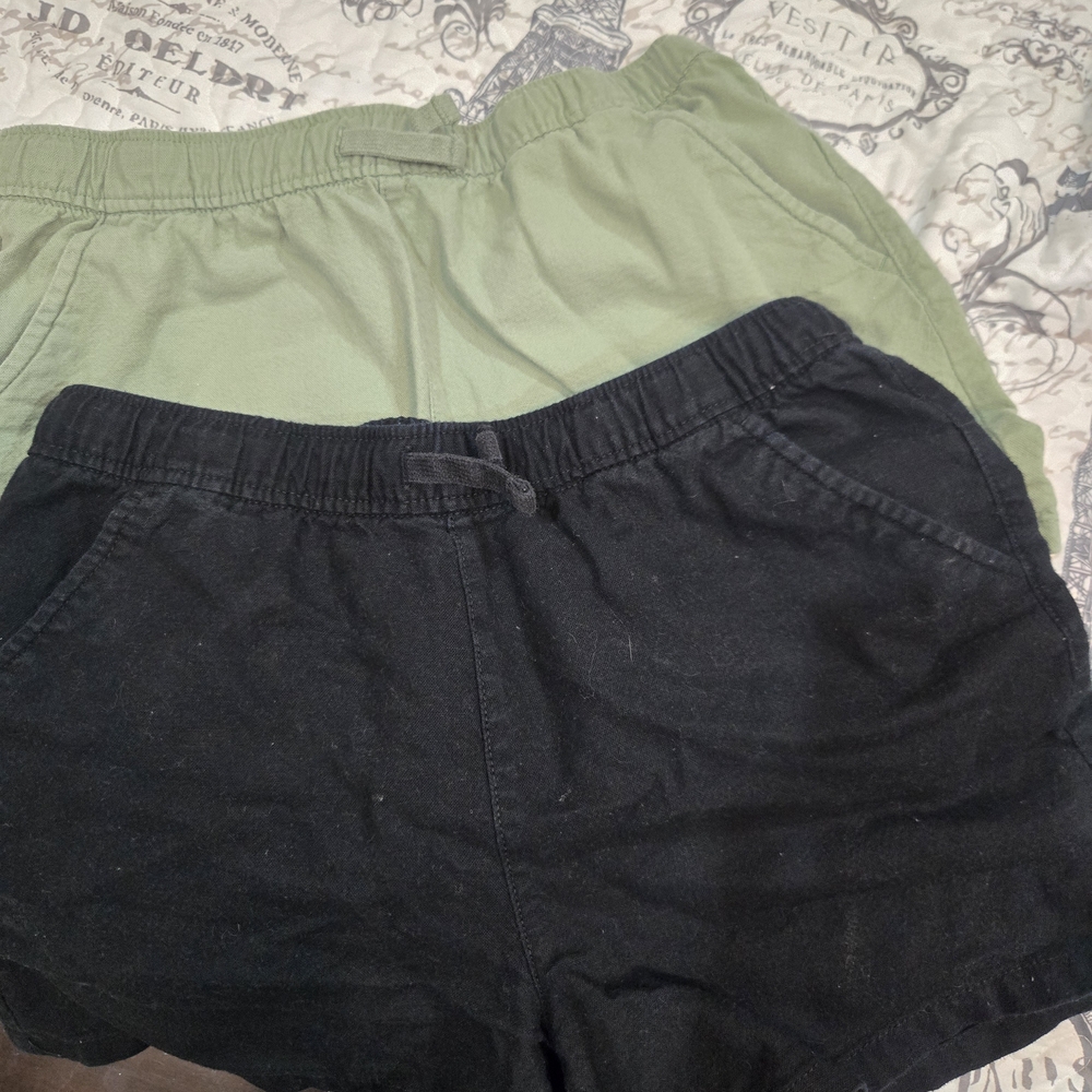Cat & Jack Kids Casual Shorts - Black and Green